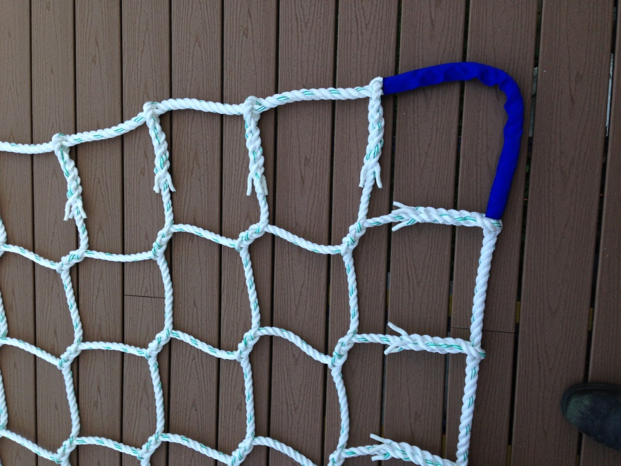 how to tie a cargo net